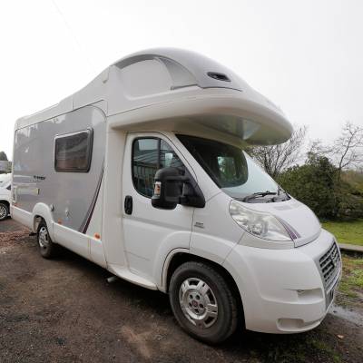 2009 Swift Voyager 635EK, 5-Berth, 6-Seatbelts, Over-cab Double Bed