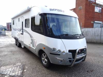 Rapido Le Randonneur 10001 6 berth 6 seat belts 2013 59715 miles