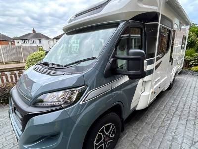 2022 AUTOTRAIL TRACKER FB AUTOMATIC 4 BERTH FRENCH BED Motorhome for Sale