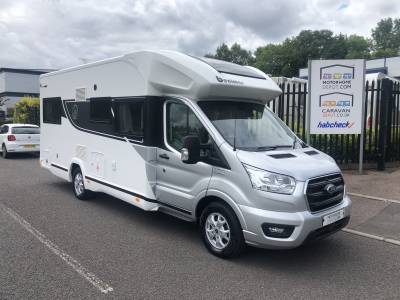 Benimar Tessoro 482. 4-berth, 4-belts. End lounge. Low mileage. 3500kg