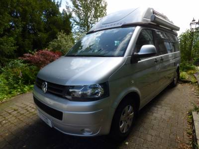 Autosleeper Topaz Automatic 2010 2 berth 3 seatbelt motorhome for sale