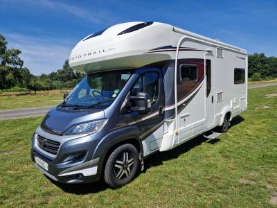 Auto-Trail Frontier Scout 6 Berth 4 Belt Rear Lounge Motorhome For Sale