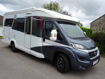 Hobby Optima De-luxe T65 GE- 2018 - Fixed rear bed - Motorhome for sale 