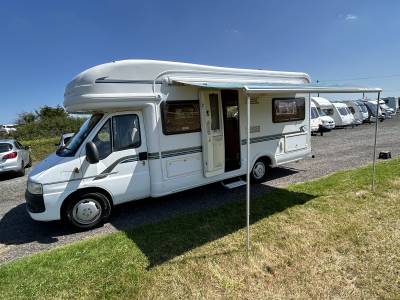 Auto-Trail Cheyenne 660 SE 2005 Rear Fixed Bed Motorhome For Sale 