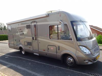 Hymer B680 SL 2014 4 Berth 4 Belt Fixed Bed Motorhome For Sale