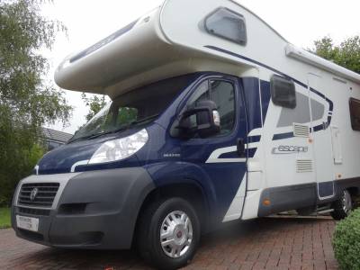 SWIFT ESCAPE 686 2011 6 BERTH 6 SEATBELT FAMILY MOTORHOME FOR SALE