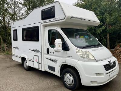 Elddis Autoquest 100 4 Berth Centre Dinette Compact Motorhome For Sale