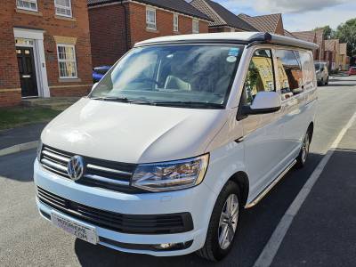 VolksWagen T6 Transporter,3200kg,4berth,4belt,motorhome,campervan for sale