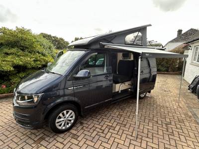 Volkswagen T30 Transporter Highline TDI SWB 2019 Automatic Camper FOR SALE