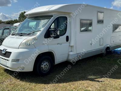 Joint New Life SPL158, 2009, 29k miles, 2 seatbelts, 4 berth, Twin Single Beds.