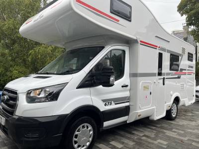 ROLLERTEAM ZEFIRO 675 2022 FORD 8 BERTH 6 SEATBELT FAMILY MOTORHOME FOR SALE