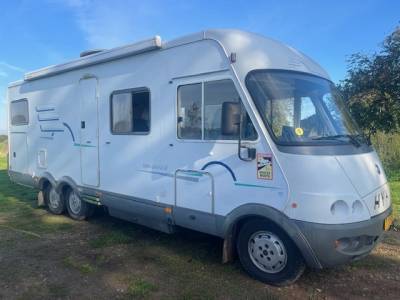 HYMER B694 