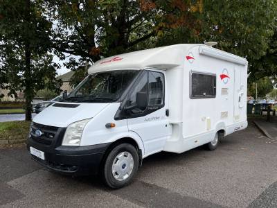 Roller Team Auto- Roller 200 3 Berth/2 Belts  2.2TDCi 5 Sp Manual Motorhome