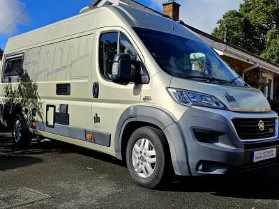 IH 630RD van conversion 2016 22k 3500kgs 6.3m auto rear u shape lounge