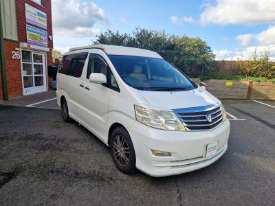 Toyota Alphard pop top camper 2008 68k miles 5 belts 4 berth