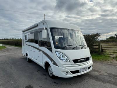 Hymer B544 A Class Drop down Bed Large Lounge 4 belts