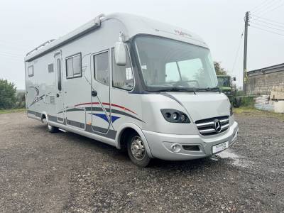 Frankia 840i Mercedes - 4 berth -  4 belts - fixed bed - A class for sale 