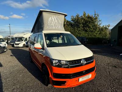 Volkswagen Transporter T28 S-Line T6 Pop Top