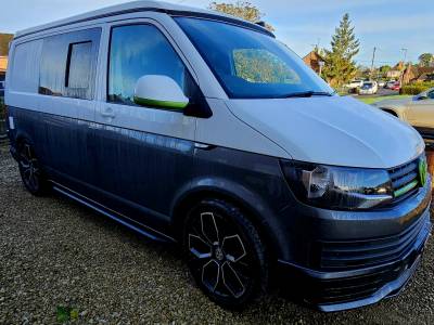 VW Transporter T6 pop top camper 2017 4 berth 5 belt 95k alloys 2L 101BHP 