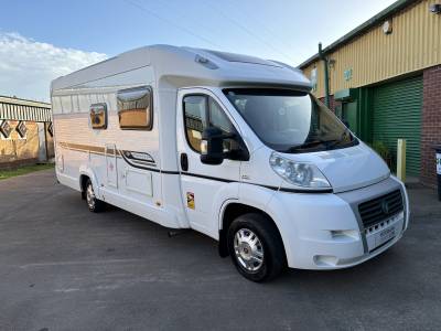 2011 Bessacarr E560 4 Berth 2 Belt Fixed bed motorhome for sale