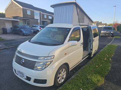 Nissan Elgrand,4berth,4belt,solar,reversing camera,motorhome for sale