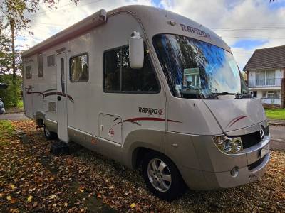 Rapido 997M A-Class motorhome 2009 3L V6 auto 20k 4 berth/belts 7.4m 3500kgs