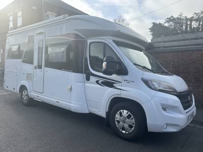 Hobby Optima Delux T65hfl, 4 belts, fixed bed, drop bed motorhome for sale