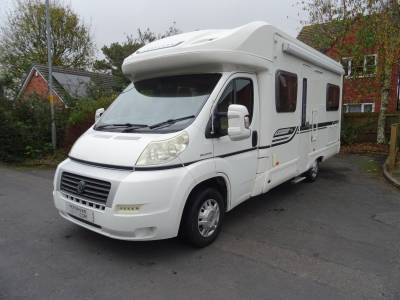 Bessacarr E450 4 berth 2 seatbelt French Bed 2011 38400 miles