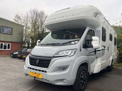 AUTO-TRAIL EXPEDITION C72 