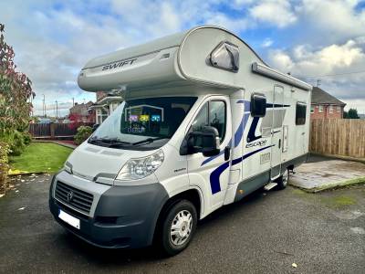 Swift Escape 686 Automatic 6 Berth Rear Lounge Motorhome For Sale 