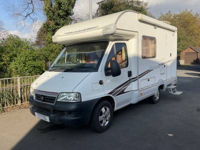 Swift Suntor 530LP, 2006, 2 Berth, 2 Belts, 38K Miles