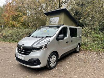 Renault Traffic Sport 4 Berth Pop Top Camper Van For Sale