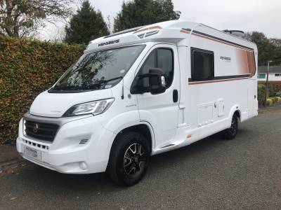 Weinsberg Cara Compact 600 MEG - 3 berth - 6300miles