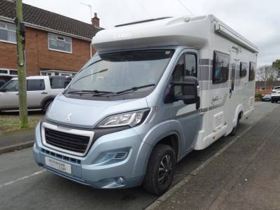 Elddis Signature 196 6-berth 6-seatbelt dropdown bed 2019 17389 miles