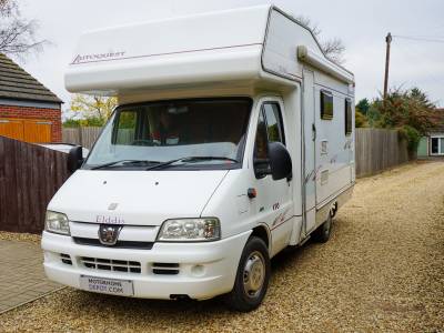 Elddis Autoquest 170 - 4 Berth. 4 Seat Belts - Fixed Bed 