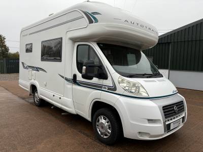 Auto-Trail Tracker EKS SE 2009 2 Berth End Kitchen Motorhome For Sale