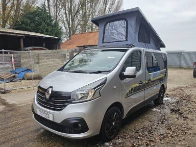 Renault Trafic Sport,Pop Top,reversing camera,campervan for sale