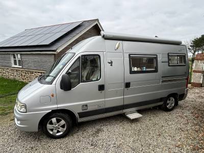 IH Tio R 2006 2 Berth Rear Lounge Motorhome For Sale 