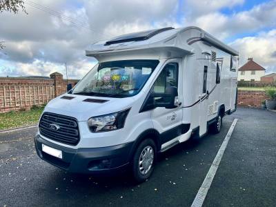 Roller Team Zefiro 685 5 Berth Rear Fixed Bed Garage Motorhome For Sale