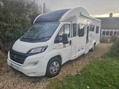 Bessacarr E496,4250kg,solar panel,6berth,6belt motorhome for sale