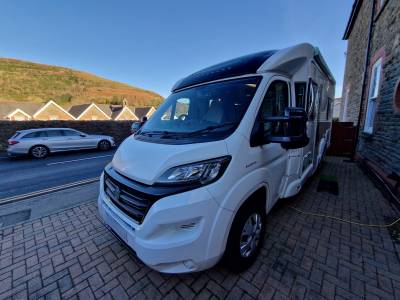 2017(67)BESSACARR E454  4-BERTH - 4-BELT - FSH - 2 OWNER - SUPERB