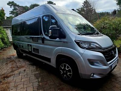 Auto Trail V-Line 610 Sport van conversion 2018 22k 2 berth/belt u shaped lounge