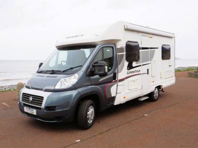 Swift Lifestyle 664, 4 Berth/4Belt, Fixed Bed, Low Miles