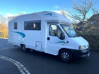 2004 Autocruise Stargazer - 2 berth - Similar to Nuevo - Re-upholstered