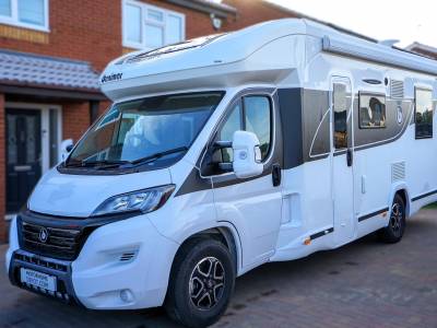 Benimar Mileo 282, Low Miles, Twin Drop Down Beds, 4 Berth Automatic