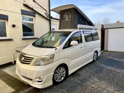 Toyota Alphard campervan, 2005, 3 berth for sale