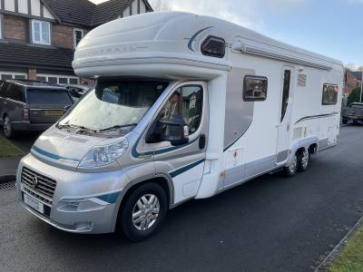 Autotrail Arapaho 6 berth/belt rear U shaped lounge motorhome for sale 