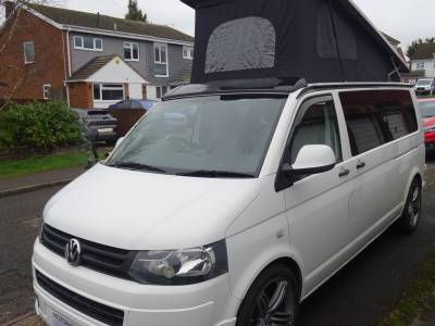 VW T5 T30 LWB 2011 4 Berth Pop Top 5 Seat Belts FSH Camper Van For Sale