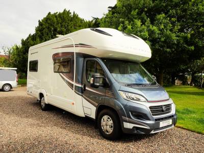 2018 Auto-Trail Apache 700, 6-Berth, 6-Seatbelts, End U-shaped Lounge