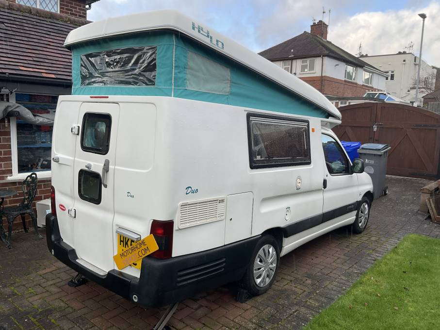 2002 Romahome Duo Hylo 2 berth pop top camper with 2 single beds for sale